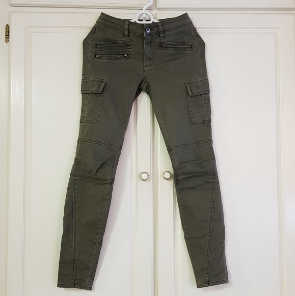 witchery Pants - Moss green Witchery Pants
Skinny witchery Pants - Moss green Witchery Pants
Skinny
